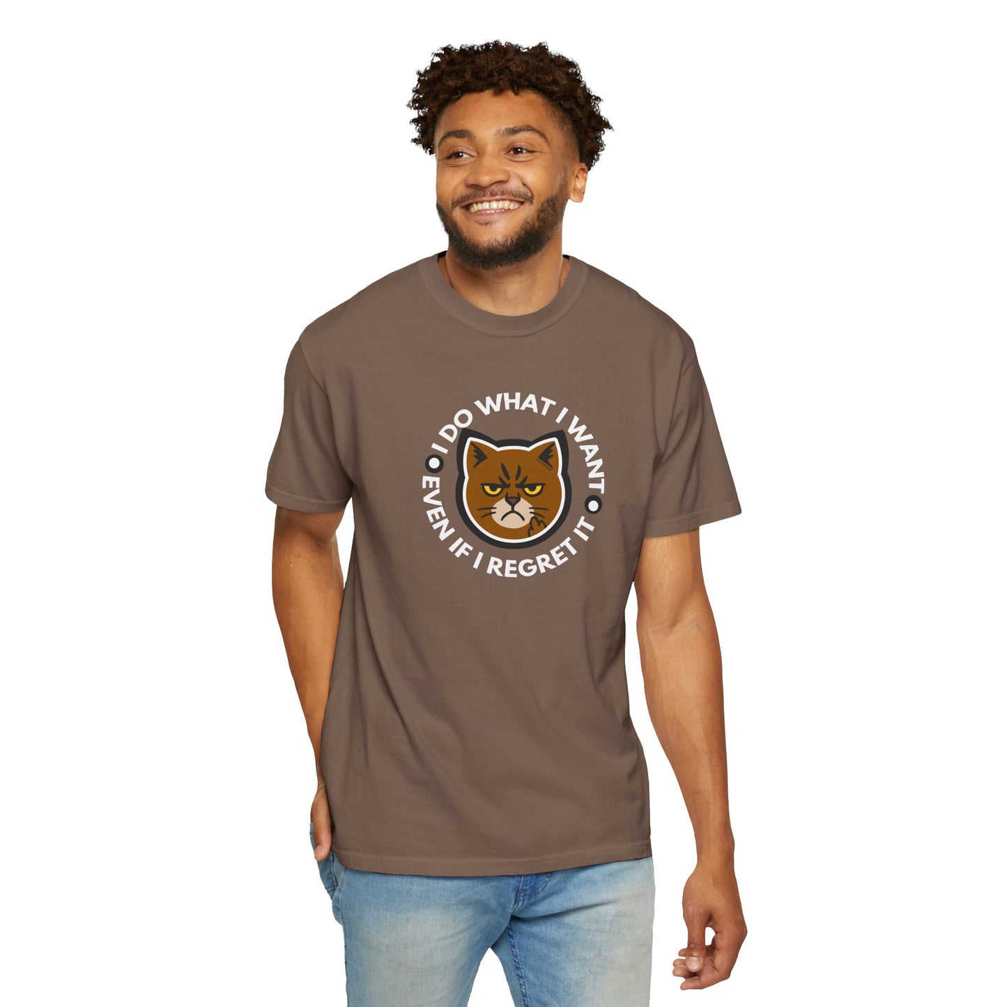 T-Shirt: I Do What I Want – Add a Photo of Your Cat to Have it Printed on a Shirt