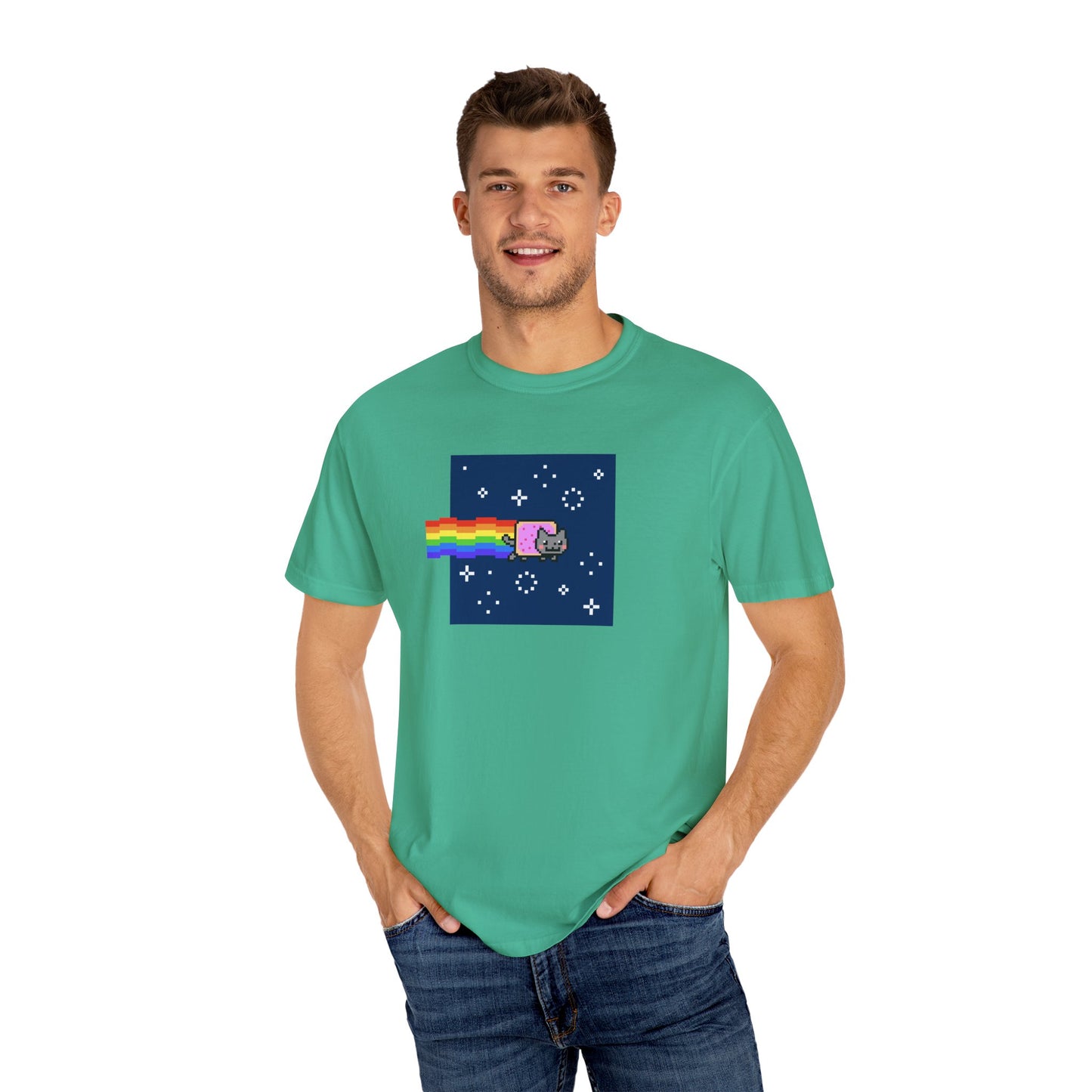 T-Shirt: Nyan Cat Meme - Funny Pixel Pop-Tart Cat in Space with Rainbow Trail - Retro Internet Viral Graphic Tee Unisex