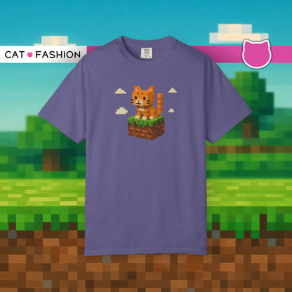 T-Shirt: Pixel Cat - Pixel Style Kitty Graphic Tee - Funny Unisex Shirt for Gamers and Cat Lovers with Retro Vibes