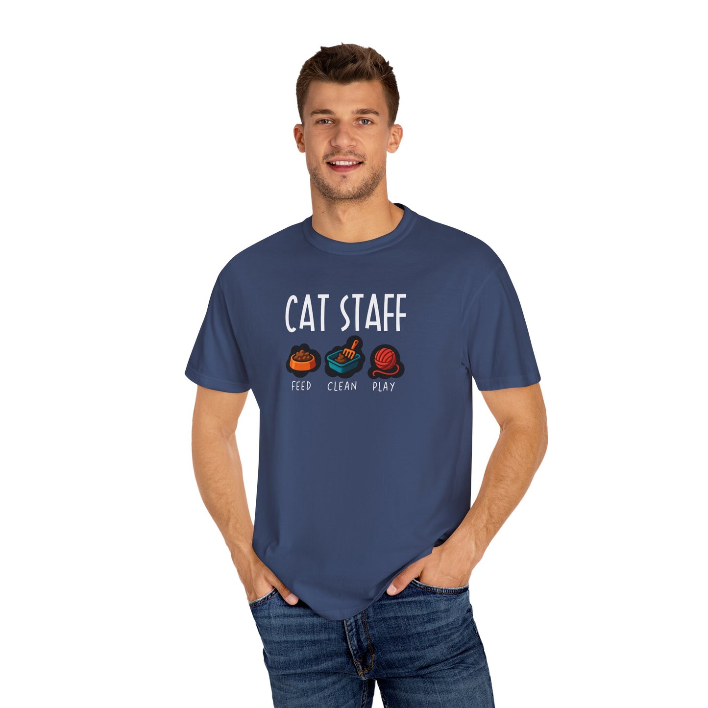 T-Shirt: Cat Staff Duties – Funny Pet Parent Graphic Tee – Cute Unisex Shirt Who Serve Their Furry Boss