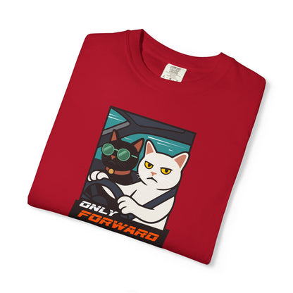 T-Shirt: Only Forward – Funny Cats Driving Graphic Tee – Cool Meme Shirt for Road Trip Fans
