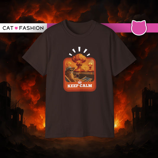 T-Shirt: Keep Calm – Surreal Cat in Chaos Artwork – Funny Apocalypse Parody for Dark Humor Fans