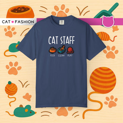 T-Shirt: Cat Staff Duties – Funny Pet Parent Graphic Tee – Cute Unisex Shirt Who Serve Their Furry Boss