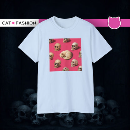 T-Shirt: The Cat and His Former Owners – Dark Humor Cat Graphic Tee – Funny Spooky Skull Unisex Shirt for Gothic Vibes