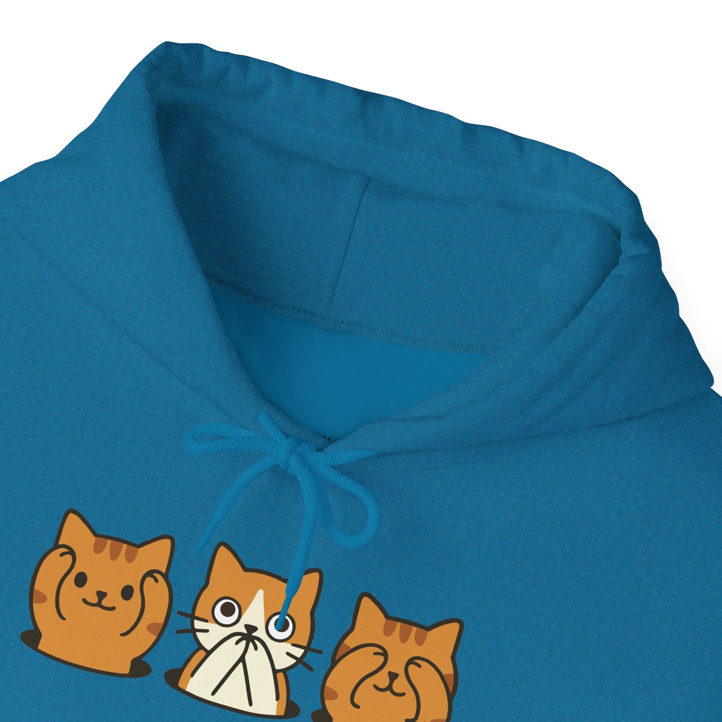 Hoodie: Three Wise Cats (Unisex Heavy Blend™)