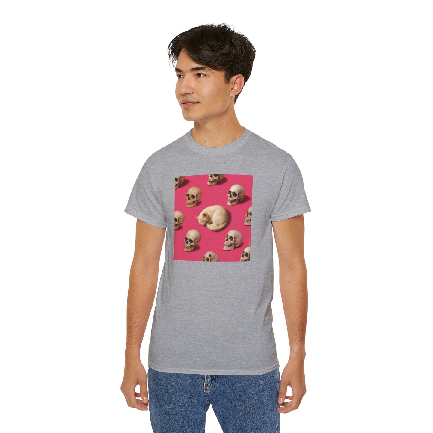 T-Shirt: The Cat and His Former Owners – Dark Humor Cat Graphic Tee – Funny Spooky Skull Unisex Shirt for Gothic Vibes