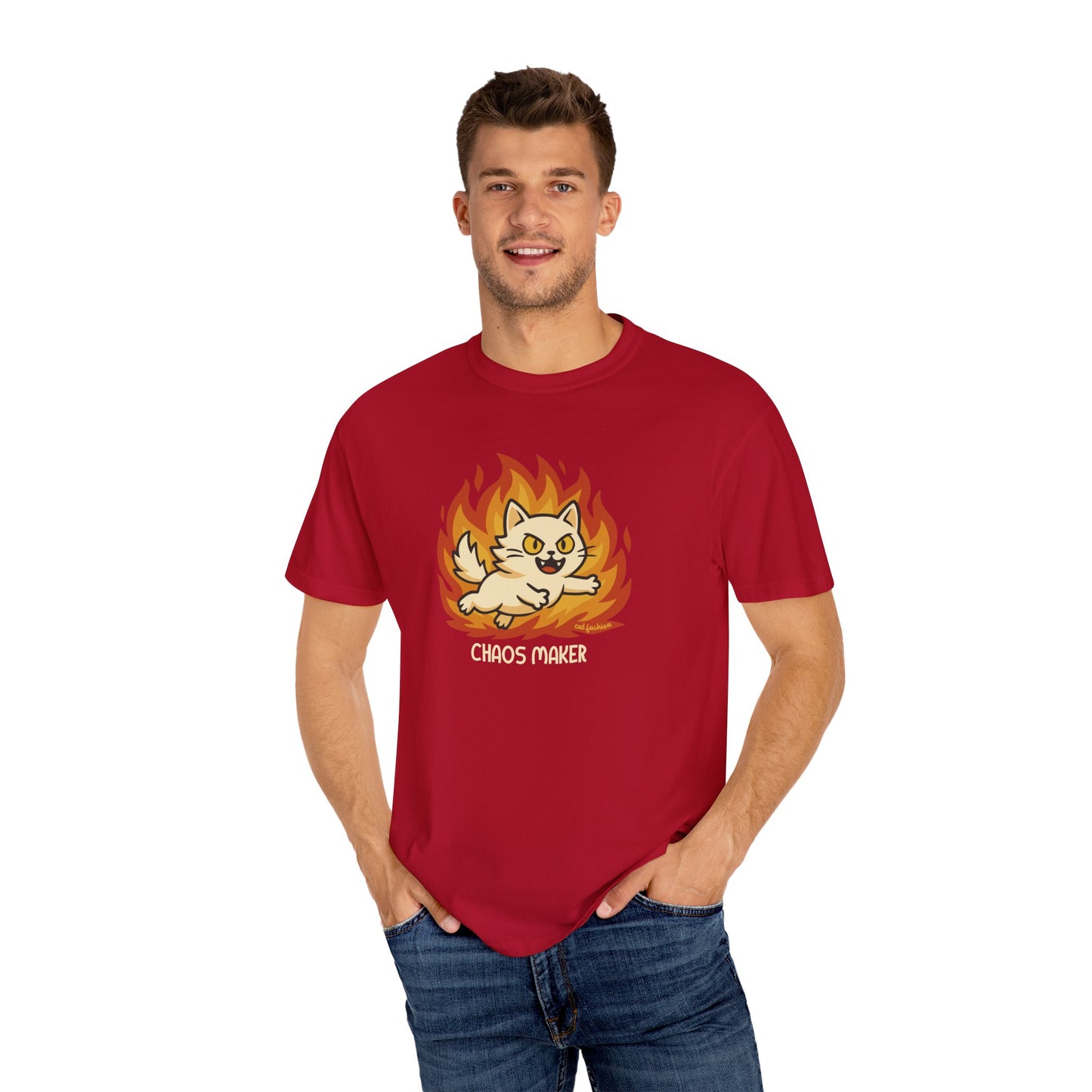T-Shirt: Chaos Maker – Wild Cat in Flames Graphic Tee – Funny Unisex Shirt for Rebels, Gamers & Agents of Mayhem