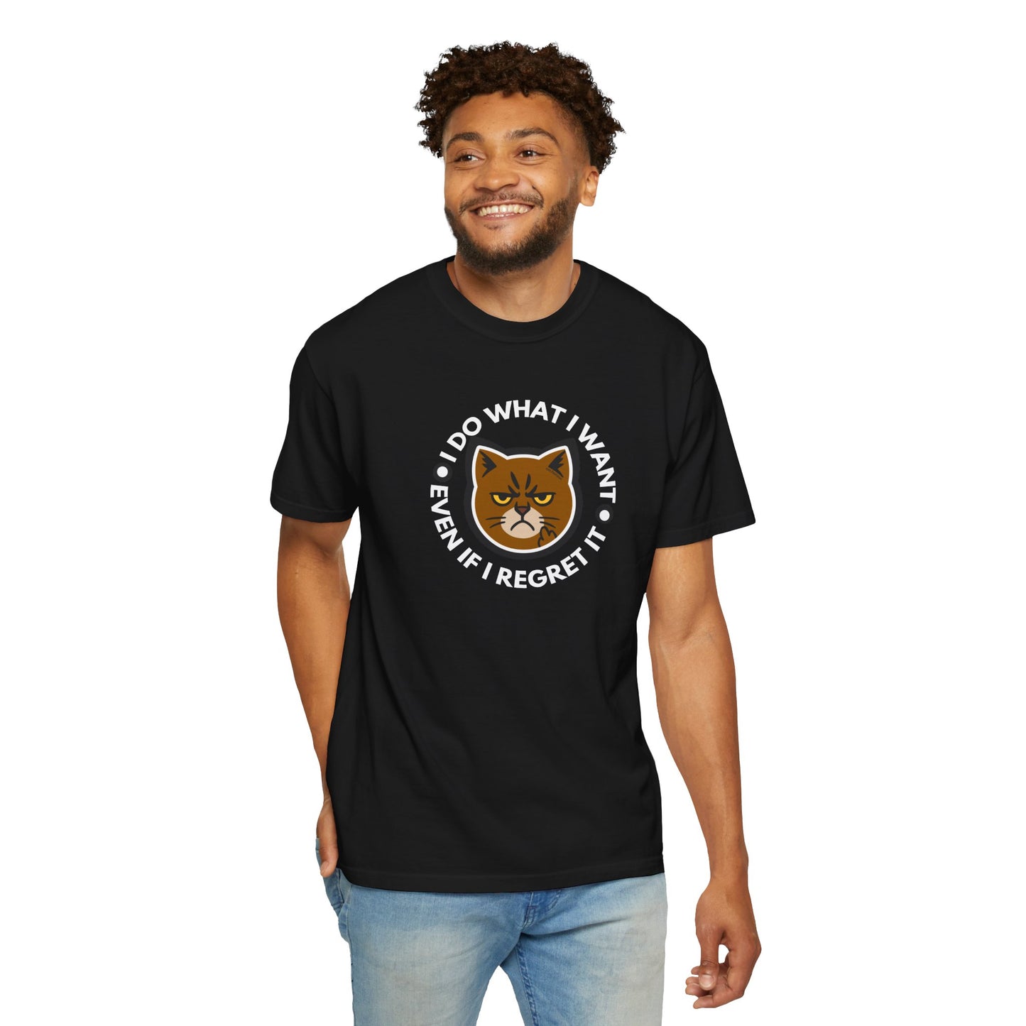 T-Shirt: I Do What I Want – Add a Photo of Your Cat to Have it Printed on a Shirt