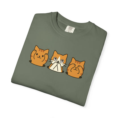 T-Shirt: Three Wise Cats - Funny See No Evil, Hear No Evil, Speak No Evil Kitty Tee - Cute Unisex Shirt for Cat Lovers