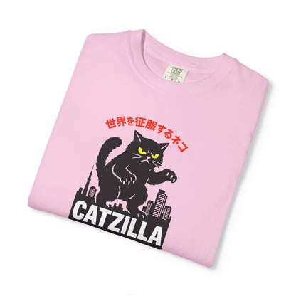 T-Shirt: Catzilla – Funny Japanese Monster Cat Meme Graphic Tee – Godzilla Parody Unisex Shirt for Cat Lovers & Otaku Vibes