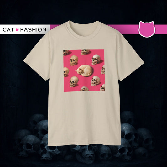 T-Shirt: The Cat and His Former Owners – Dark Humor Cat Graphic Tee – Funny Spooky Skull Unisex Shirt for Gothic Vibes