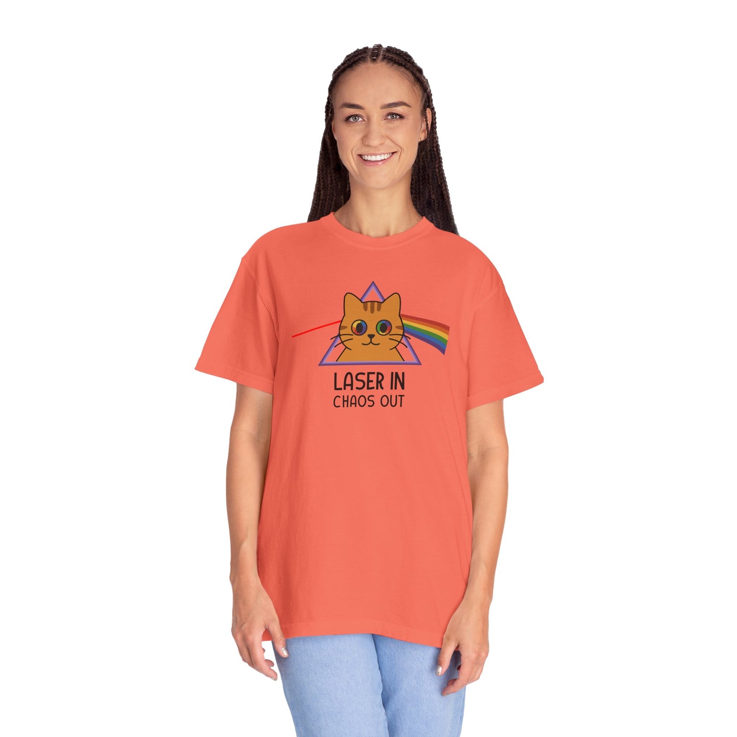 T-Shirt: Laser In - Chaos Out Cat Tee - Funny Rainbow Triangle Meme Shirt - Unisex Graphic Top for Nerds, Gamers and Cat People