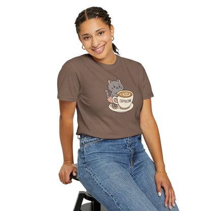 T-Shirt: Ballerina Meow Cappuccino – Cute Cat Ballet Coffee Lover Graphic Tee – Whimsical Unisex Shirt for Cozy Vibes & Caffeine Fans