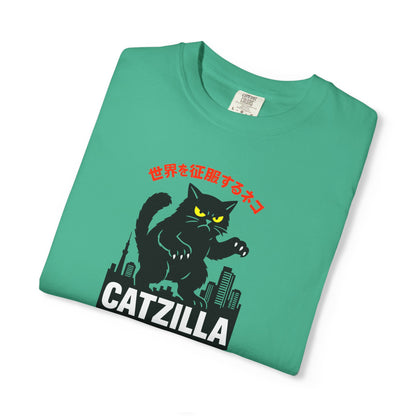T-Shirt: Catzilla – Funny Japanese Monster Cat Meme Graphic Tee – Godzilla Parody Unisex Shirt for Cat Lovers & Otaku Vibes