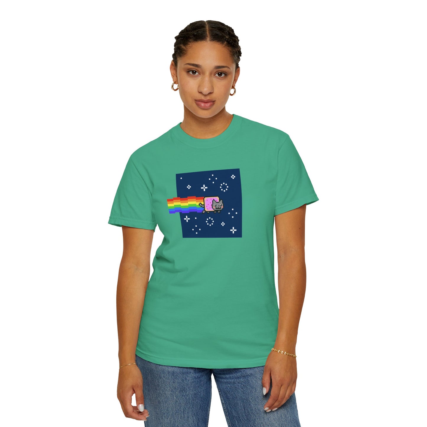 T-Shirt: Nyan Cat Meme - Funny Pixel Pop-Tart Cat in Space with Rainbow Trail - Retro Internet Viral Graphic Tee Unisex