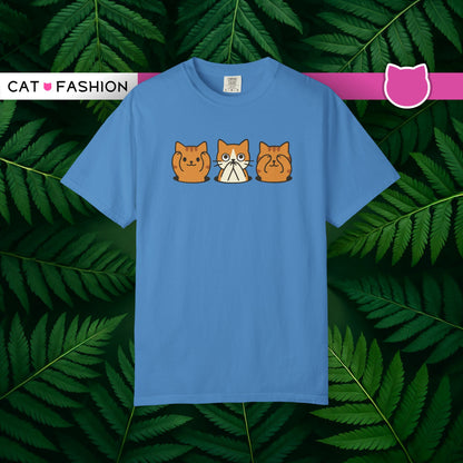 T-Shirt: Three Wise Cats - Funny See No Evil, Hear No Evil, Speak No Evil Kitty Tee - Cute Unisex Shirt for Cat Lovers