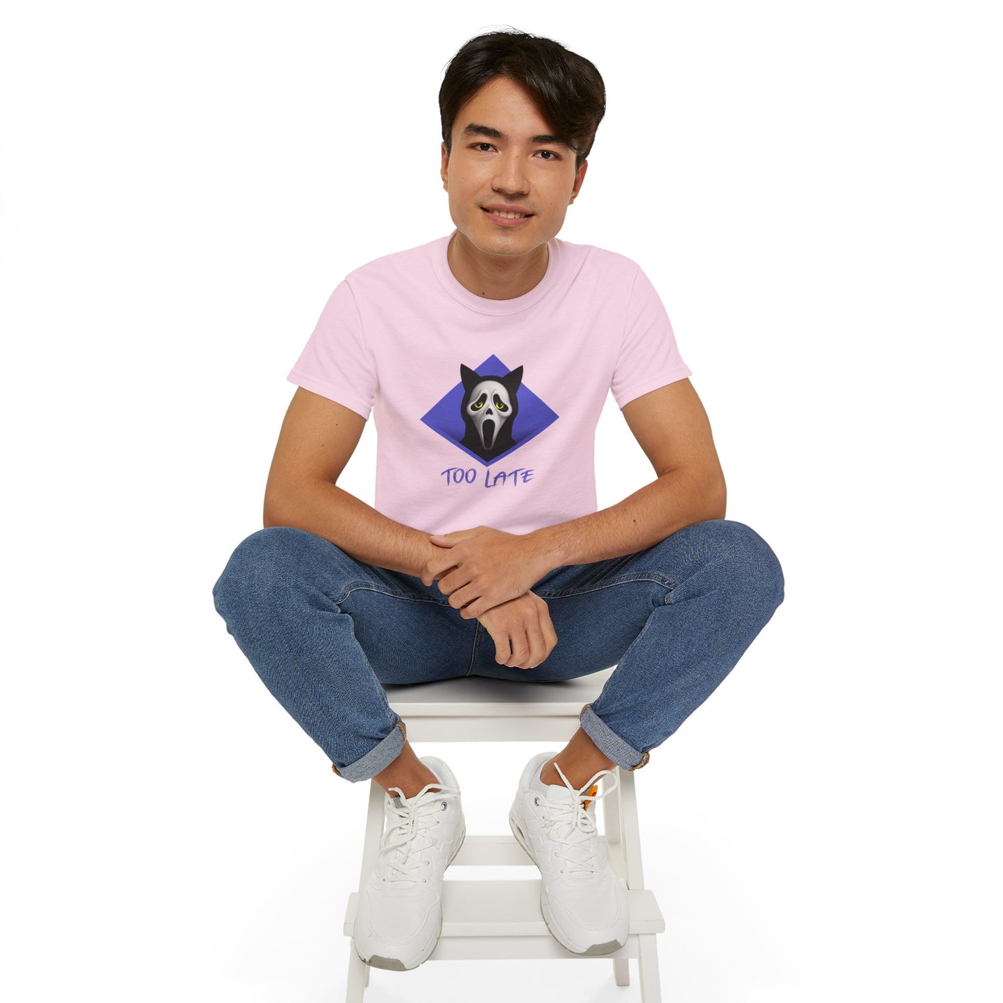 T-Shirt: Too Late – Scream Cat Ghost Mask Graphic Tee – Halloween Unisex Shirt for Spooky Season & Creepy Vibes