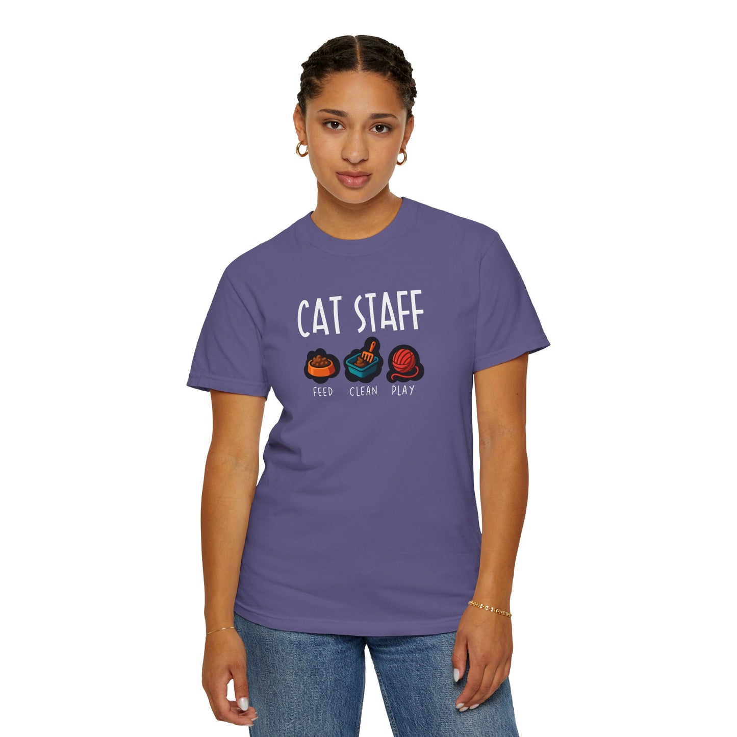 T-Shirt: Cat Staff Duties – Funny Pet Parent Graphic Tee – Cute Unisex Shirt Who Serve Their Furry Boss