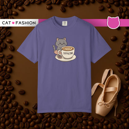 T-Shirt: Ballerina Meow Cappuccino – Cute Cat Ballet Coffee Lover Graphic Tee – Whimsical Unisex Shirt for Cozy Vibes & Caffeine Fans