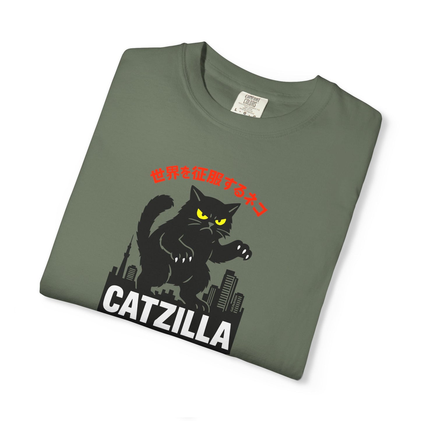 T-Shirt: Catzilla – Funny Japanese Monster Cat Meme Graphic Tee – Godzilla Parody Unisex Shirt for Cat Lovers & Otaku Vibes