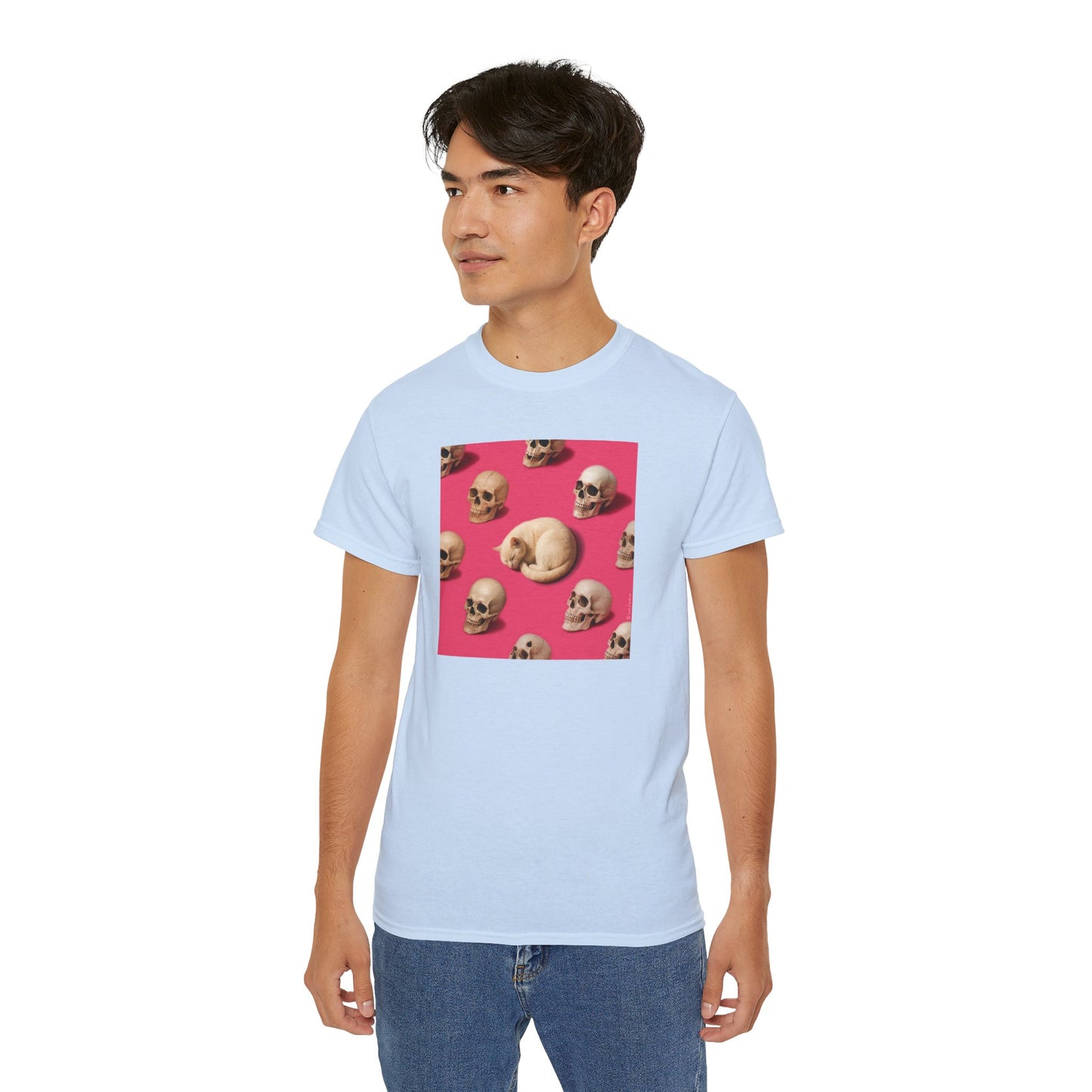 T-Shirt: The Cat and His Former Owners – Dark Humor Cat Graphic Tee – Funny Spooky Skull Unisex Shirt for Gothic Vibes