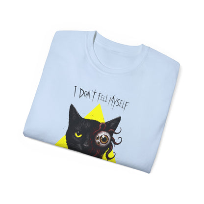 T-Shirt: I Don’t Feel Myself – Alien Horror Cat Graphic Tee – Creepy Gothic Unisex Shirt for Halloween & Sci-Fi Fans