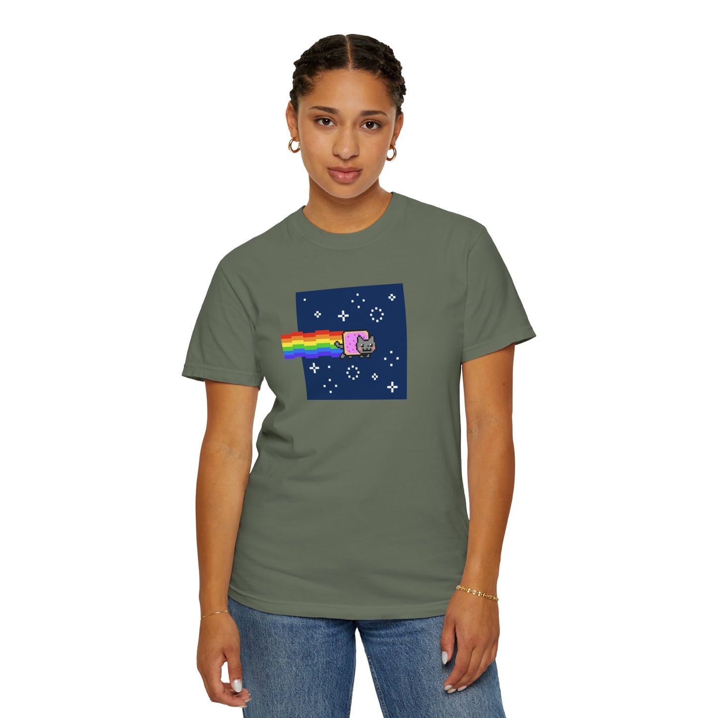 T-Shirt: Nyan Cat Meme - Funny Pixel Pop-Tart Cat in Space with Rainbow Trail - Retro Internet Viral Graphic Tee Unisex