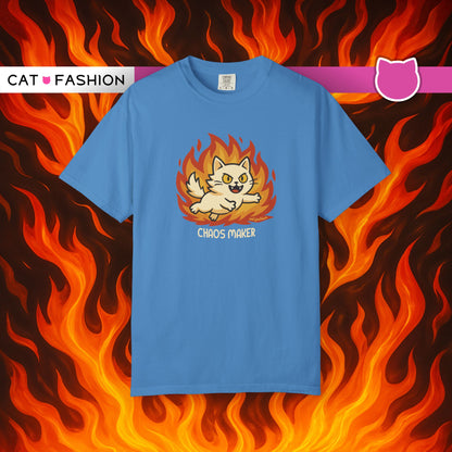 T-Shirt: Chaos Maker – Wild Cat in Flames Graphic Tee – Funny Unisex Shirt for Rebels, Gamers & Agents of Mayhem