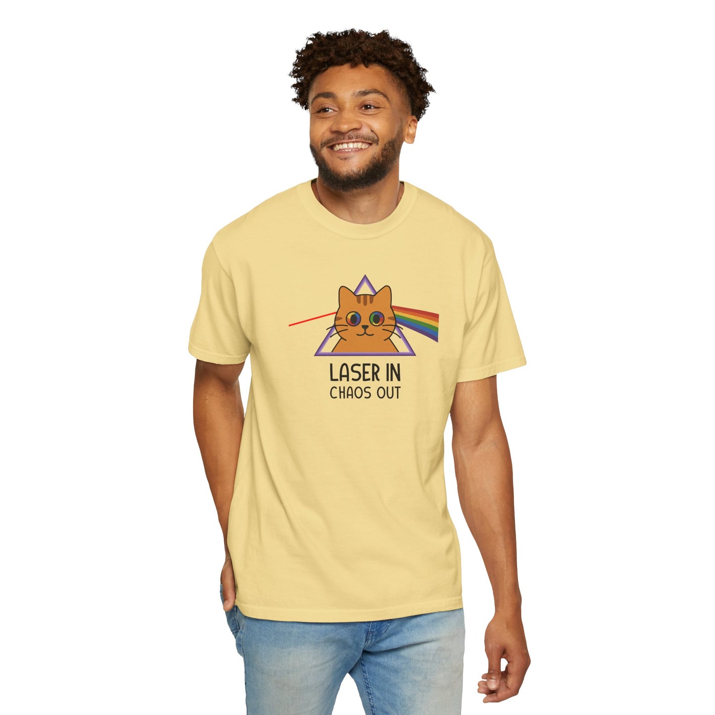 T-Shirt: Laser In - Chaos Out Cat Tee - Funny Rainbow Triangle Meme Shirt - Unisex Graphic Top for Nerds, Gamers and Cat People