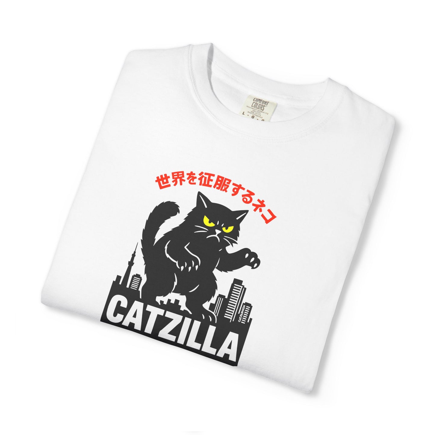 T-Shirt: Catzilla – Funny Japanese Monster Cat Meme Graphic Tee – Godzilla Parody Unisex Shirt for Cat Lovers & Otaku Vibes