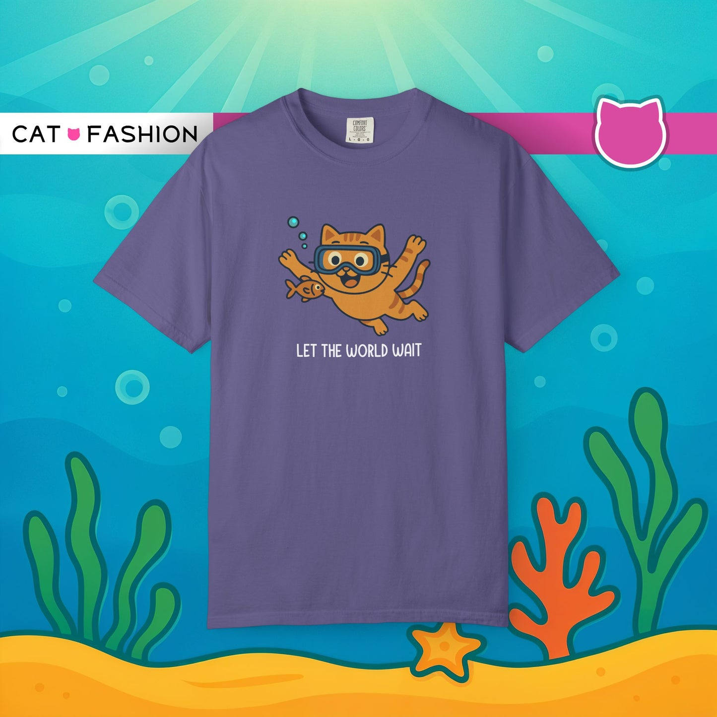 T-Shirt: Let The World Wait - Funny Swimming Cat Graphic Tee - Cute Unisex Shirt for Cat Lovers & Chill Vibes
