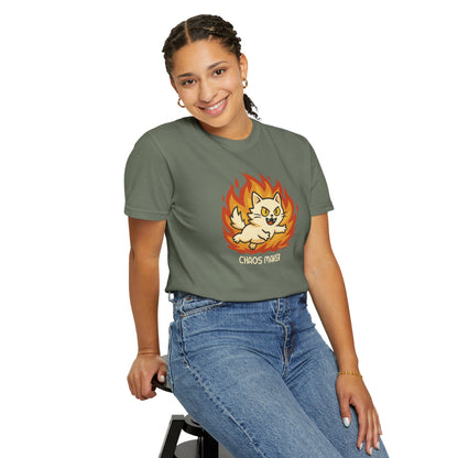 T-Shirt: Chaos Maker – Wild Cat in Flames Graphic Tee – Funny Unisex Shirt for Rebels, Gamers & Agents of Mayhem