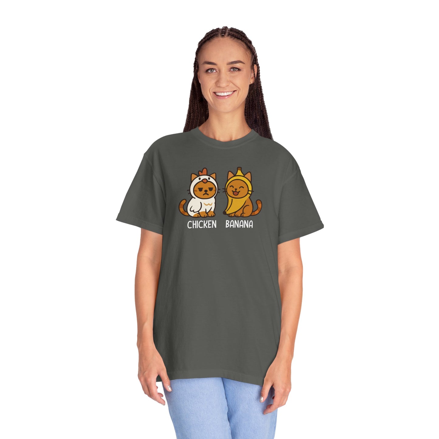 T-Shirt: Chicken Banana - Funny Viral Meme Cat Costume Tee - Cute Unisex Shirt for Cat Lovers, Trend Fans and Kawaii Humor