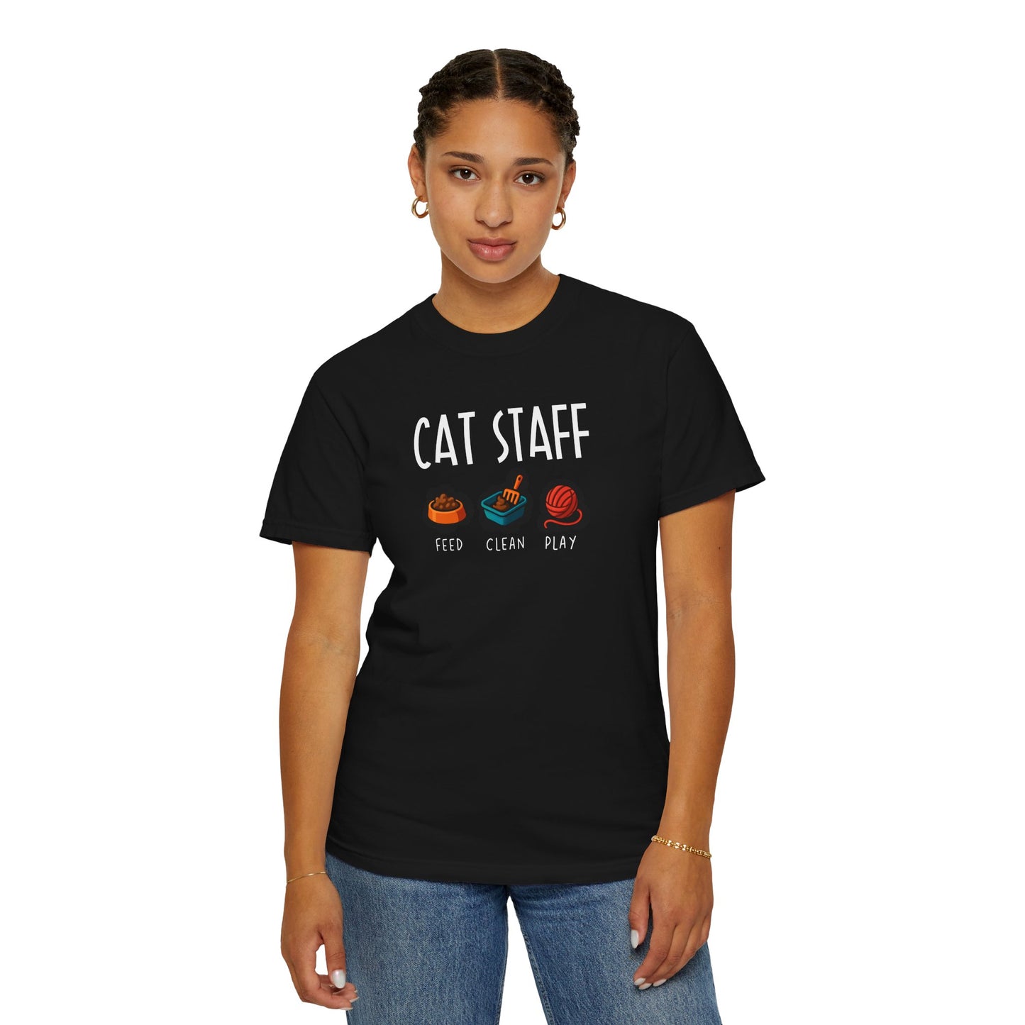 T-Shirt: Cat Staff Duties – Funny Pet Parent Graphic Tee – Cute Unisex Shirt Who Serve Their Furry Boss