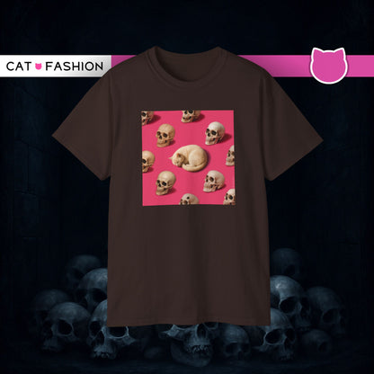 T-Shirt: The Cat and His Former Owners – Dark Humor Cat Graphic Tee – Funny Spooky Skull Unisex Shirt for Gothic Vibes