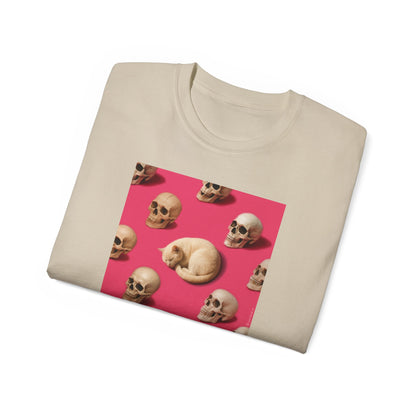 T-Shirt: The Cat and His Former Owners – Dark Humor Cat Graphic Tee – Funny Spooky Skull Unisex Shirt for Gothic Vibes