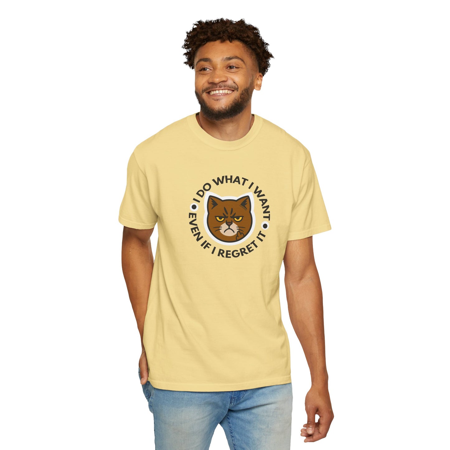 T-Shirt: I Do What I Want – Add a Photo of Your Cat to Have it Printed on a Shirt