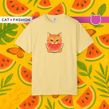 T-Shirt: Cat & Watermelon– Cute Watermelon Cat Graphic Tee – Fun Summer Fruit Unisex Shirt for Cat Lovers & Whimsical Vibes