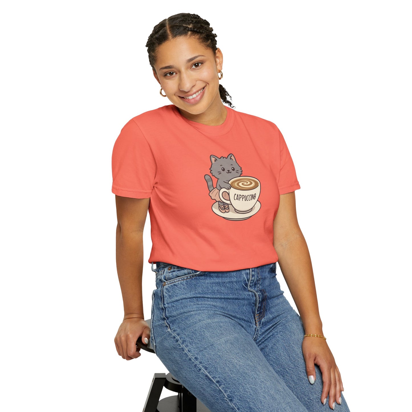 T-Shirt: Ballerina Meow Cappuccino – Cute Cat Ballet Coffee Lover Graphic Tee – Whimsical Unisex Shirt for Cozy Vibes & Caffeine Fans