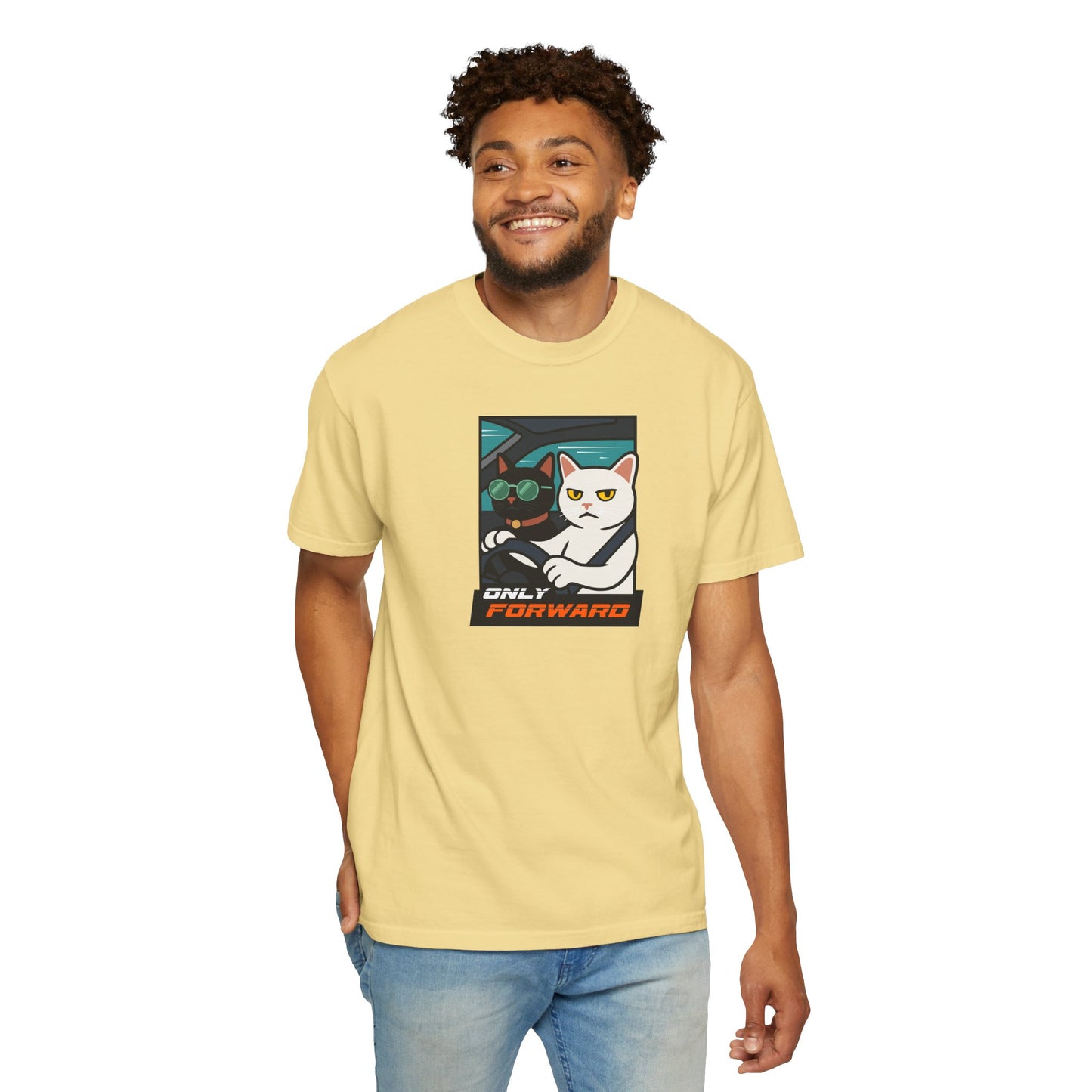 T-Shirt: Only Forward – Funny Cats Driving Graphic Tee – Cool Meme Shirt for Road Trip Fans