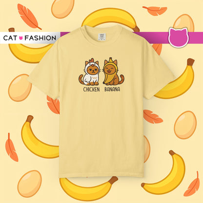 T-Shirt: Chicken Banana - Funny Viral Meme Cat Costume Tee - Cute Unisex Shirt for Cat Lovers, Trend Fans and Kawaii Humor