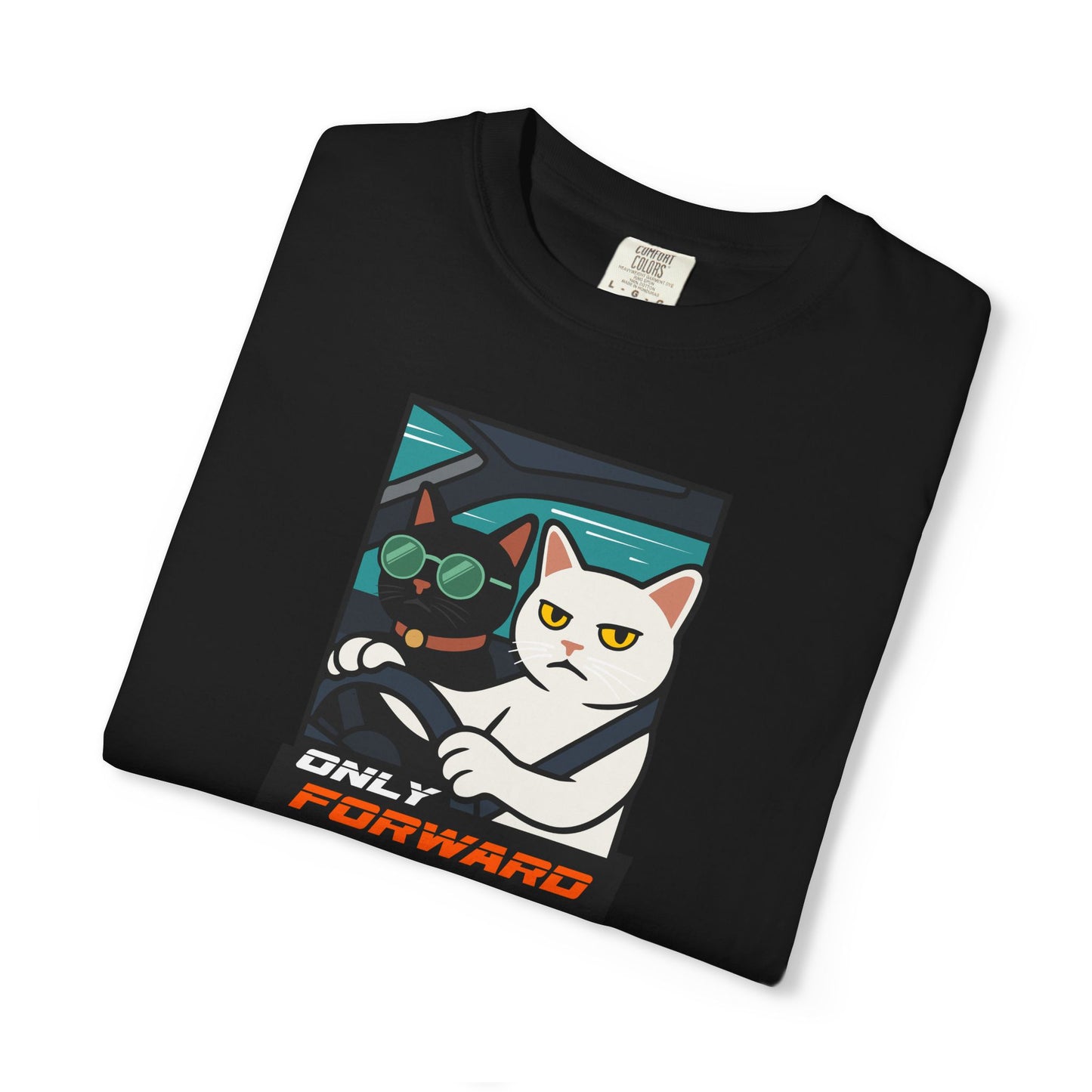 T-Shirt: Only Forward – Funny Cats Driving Graphic Tee – Cool Meme Shirt for Road Trip Fans