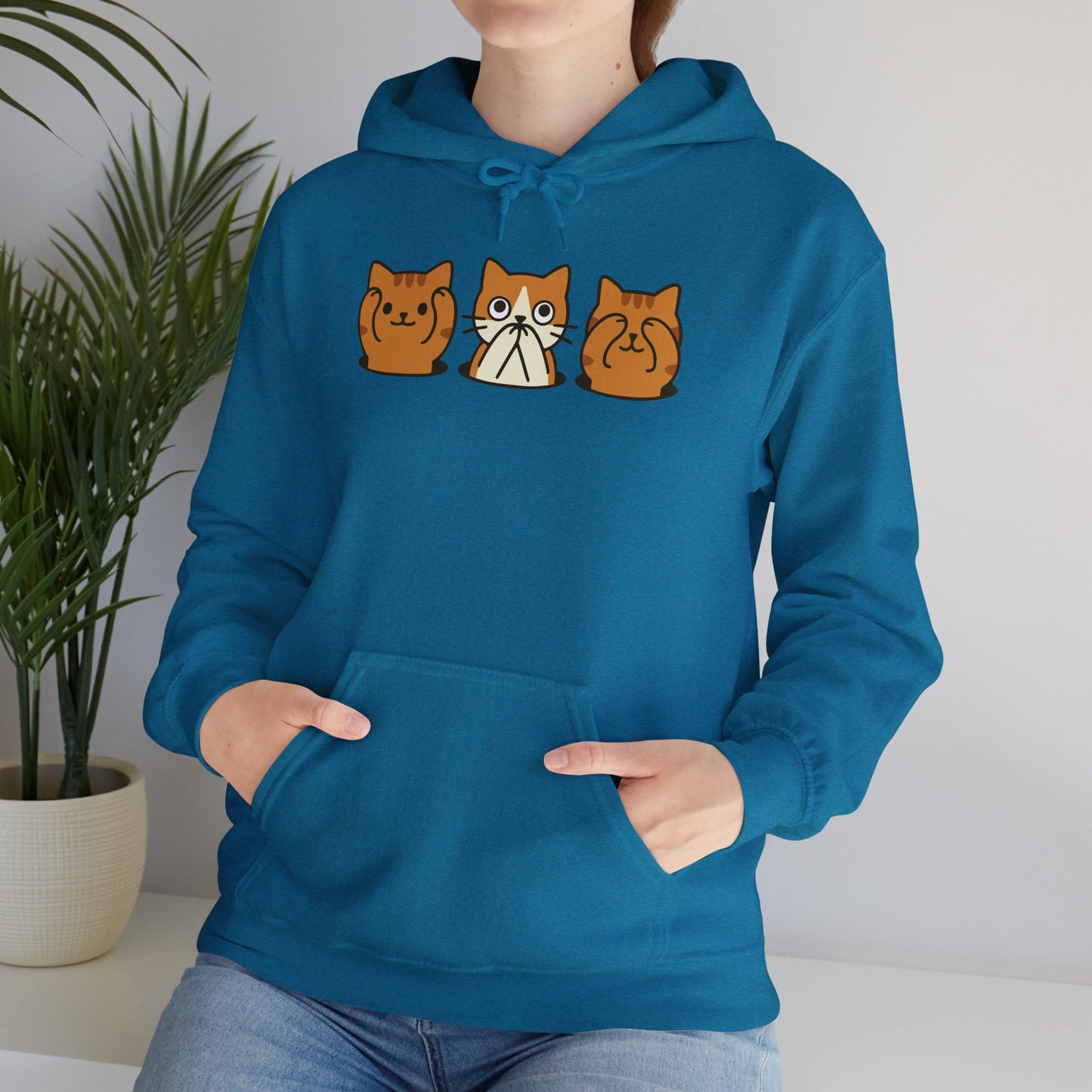 Hoodie: Three Wise Cats (Unisex Heavy Blend™)
