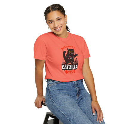 T-Shirt: Catzilla – Funny Japanese Monster Cat Meme Graphic Tee – Godzilla Parody Unisex Shirt for Cat Lovers & Otaku Vibes