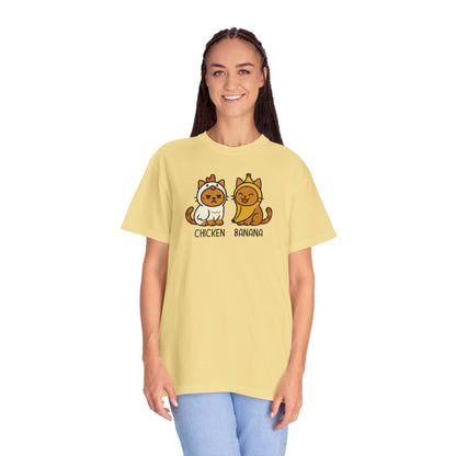 T-Shirt: Chicken Banana - Funny Viral Meme Cat Costume Tee - Cute Unisex Shirt for Cat Lovers, Trend Fans and Kawaii Humor