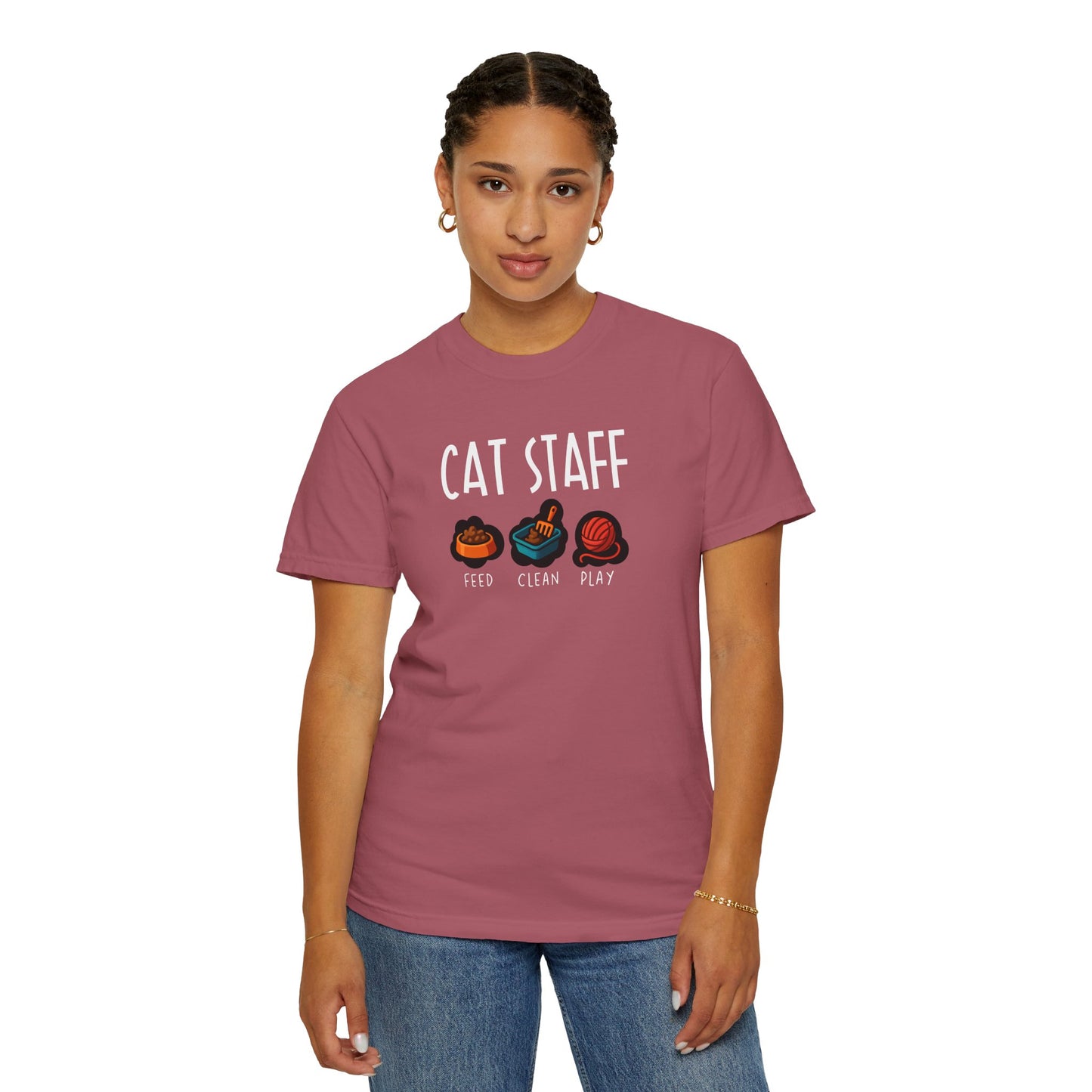 T-Shirt: Cat Staff Duties – Funny Pet Parent Graphic Tee – Cute Unisex Shirt Who Serve Their Furry Boss