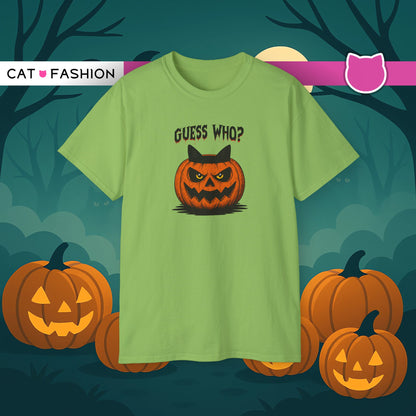 T-Shirt: Guess Who? – Halloween Cat Pumpkin Graphic Tee – Spooky Funny Unisex Shirt for Scary Season