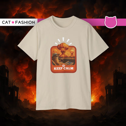 T-Shirt: Keep Calm – Surreal Cat in Chaos Artwork – Funny Apocalypse Parody for Dark Humor Fans