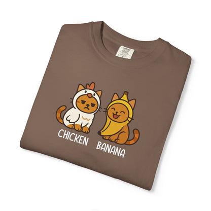 T-Shirt: Chicken Banana - Funny Viral Meme Cat Costume Tee - Cute Unisex Shirt for Cat Lovers, Trend Fans and Kawaii Humor